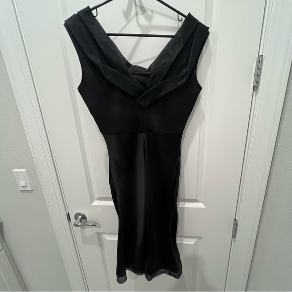 GIORGIO ARMANI Empire-Waist Plisse off the shoulder Silk Dress US SZ 4 - Picture 5 of 14